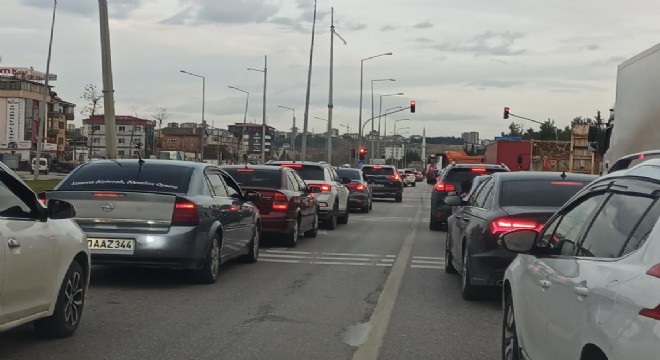 Erzurum araç varlığında bölgesel ortalamaları geçti